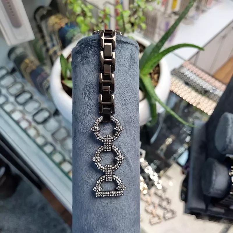 بند مدل فلزی مناسب برای اپل واچ 42/44/45/49 میلی متری