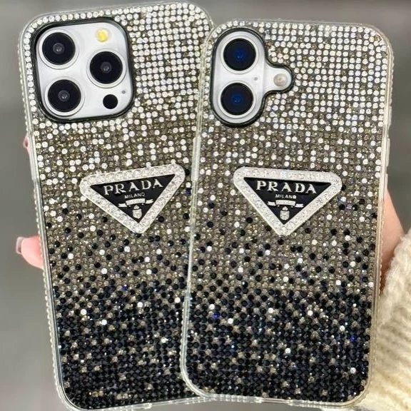 قاب طرح Prada Diamond گوشی آیفون iPhone 17