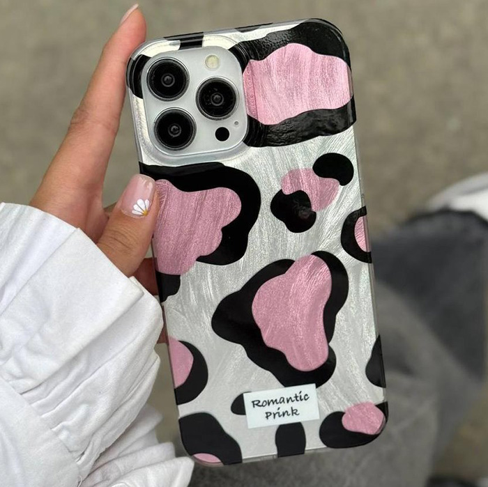 قاب پلنگی صورتی iPhone 16 Pro Max | گرید A | لبه TPU ضد زردی | شیک و بادوام